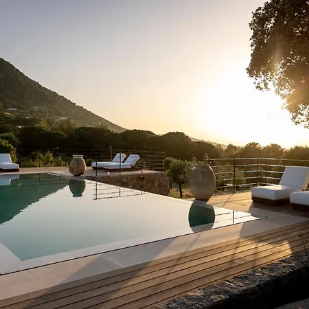 Les Paillers De Bodri - Vue Et Piscine - Adults Only Отель *