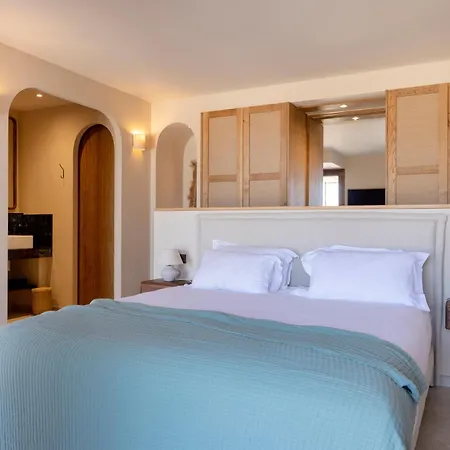Les Paillers De Bodri - Vue Et Piscine - Adults Only Hotel