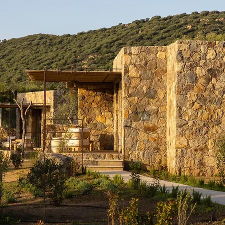 Les Paillers De Bodri - Vue Et Piscine - Adults Only