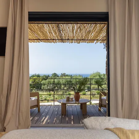 Hotel Les Paillers De Bodri - Vue Et Piscine - Adults Only Corbara