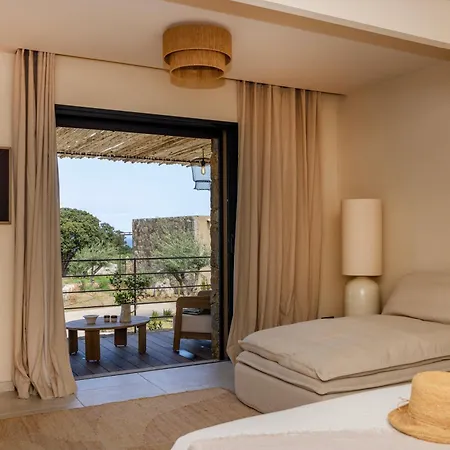 Hotel Les Paillers De Bodri - Vue Et Piscine - Adults Only *
